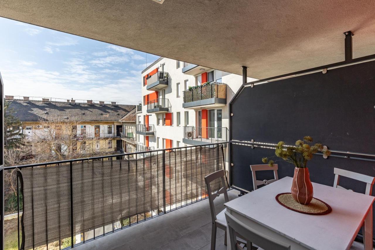 All You Need In Bp - Garage, Terraces, Aircon Boedapest Buitenkant foto