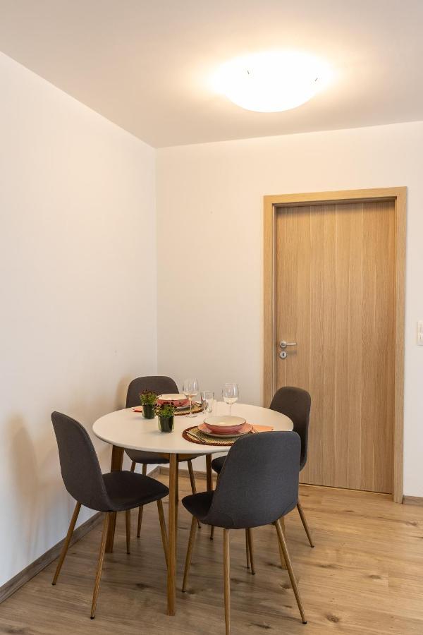All You Need In Bp - Garage, Terraces, Aircon Boedapest Buitenkant foto